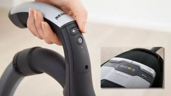 Пылесос Miele Blizzard CX1 Comfort PowerLine SKMF5 черный